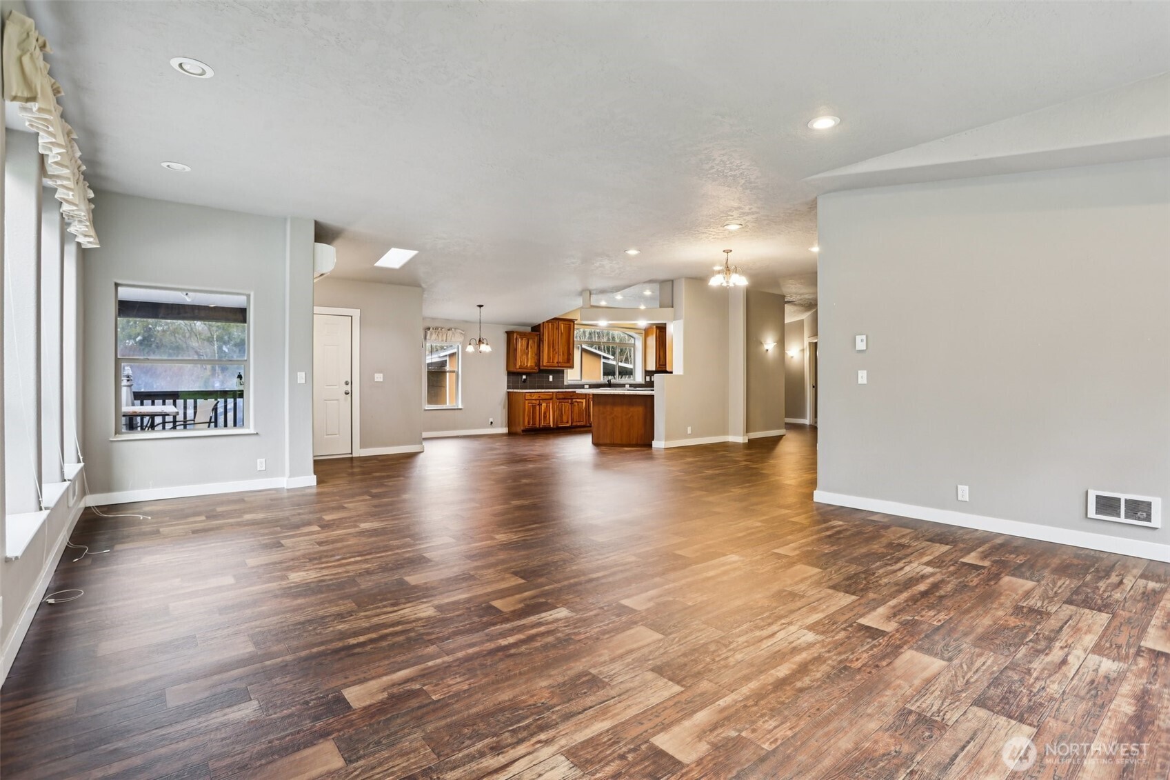 11416 Bollenbaugh Hill Road Monroe, WA 98272 - Photo 8 of 37