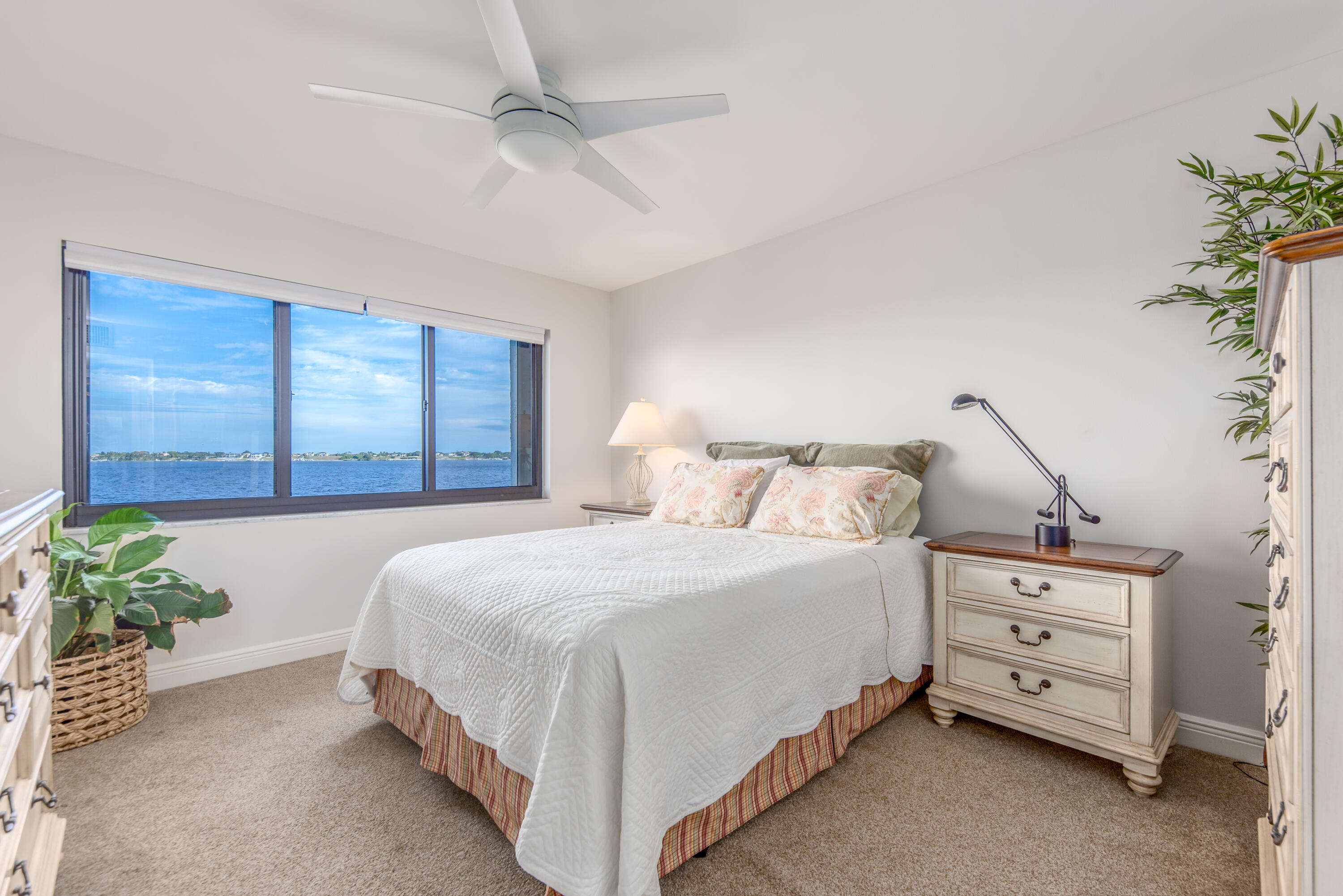 175 Southeast St Lucie Boulevard, Unit F116 Stuart, FL 34996 - Photo 9 of 29 175 SE St Lucie Blvd F116, Stuart, FL 34