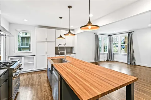 $1,100,000 | 2188 Edison Avenue Northeast, Atlanta, GA 30305