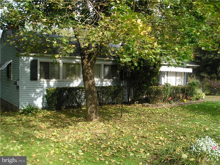 271 Old Furnace Road Riegelsville, PA 18077 - Photo 3 of 13 Exterior Front