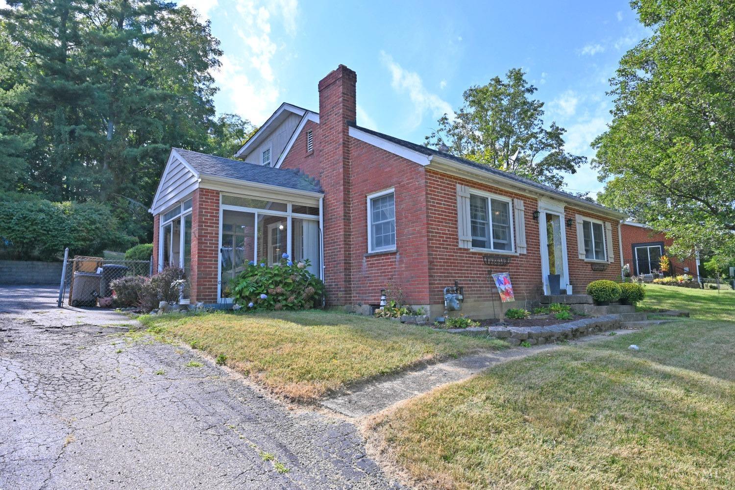 4051 Hubble Road Cincinnati, OH 45247 - Photo 2 of 37