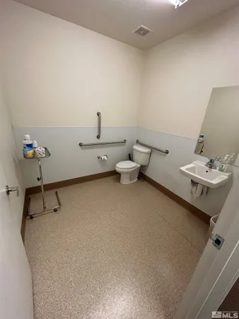 $2,000 | 240 South Us Highway, Unit A1, Fernley, NV 89408