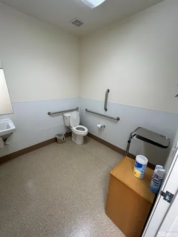 $2,000 | 240 South Us Highway, Unit A1, Fernley, NV 89408