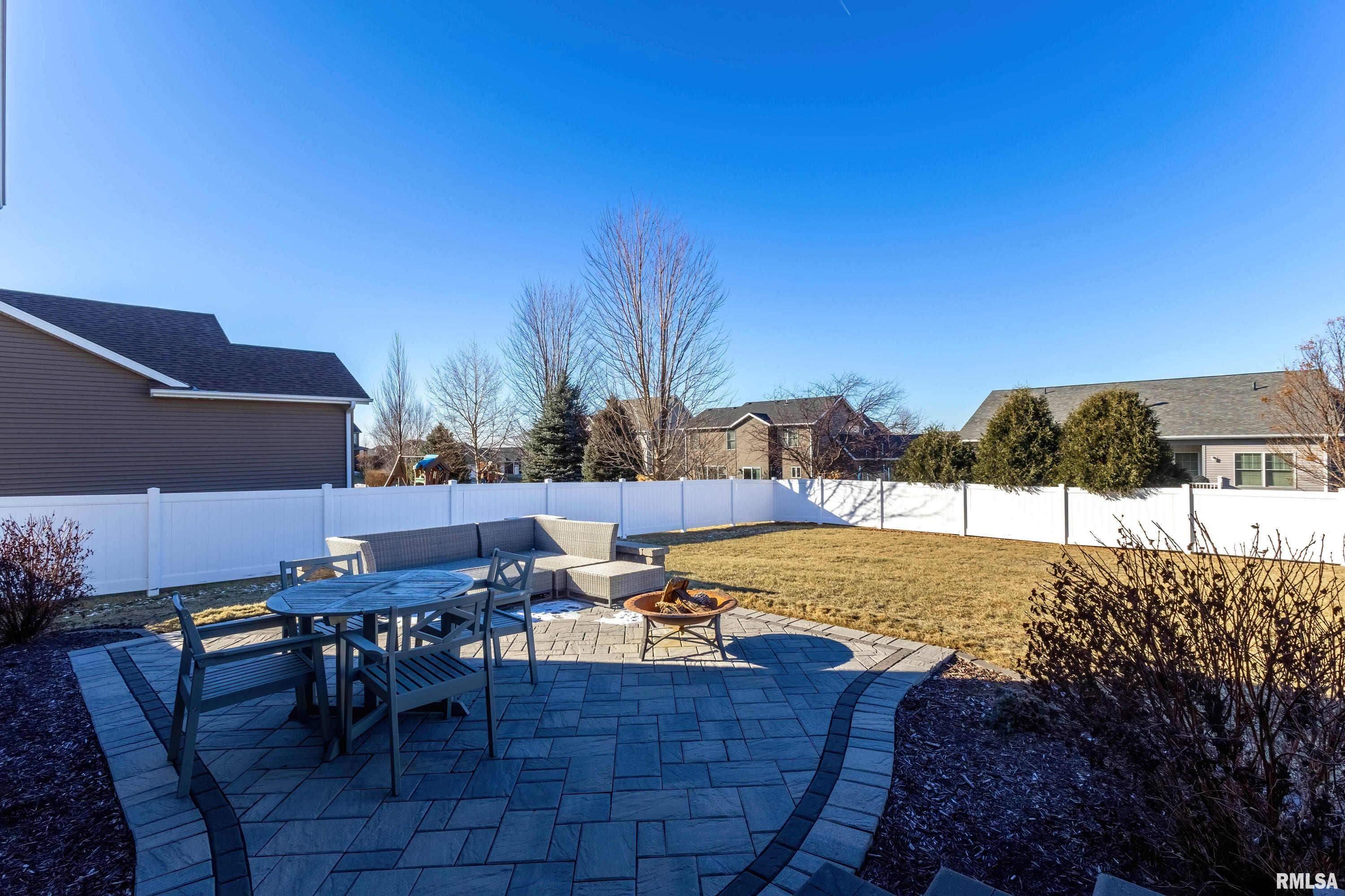 5856 Emily Road Bettendorf, IA 52722 - Photo 29 of 31 Gallery Image 29