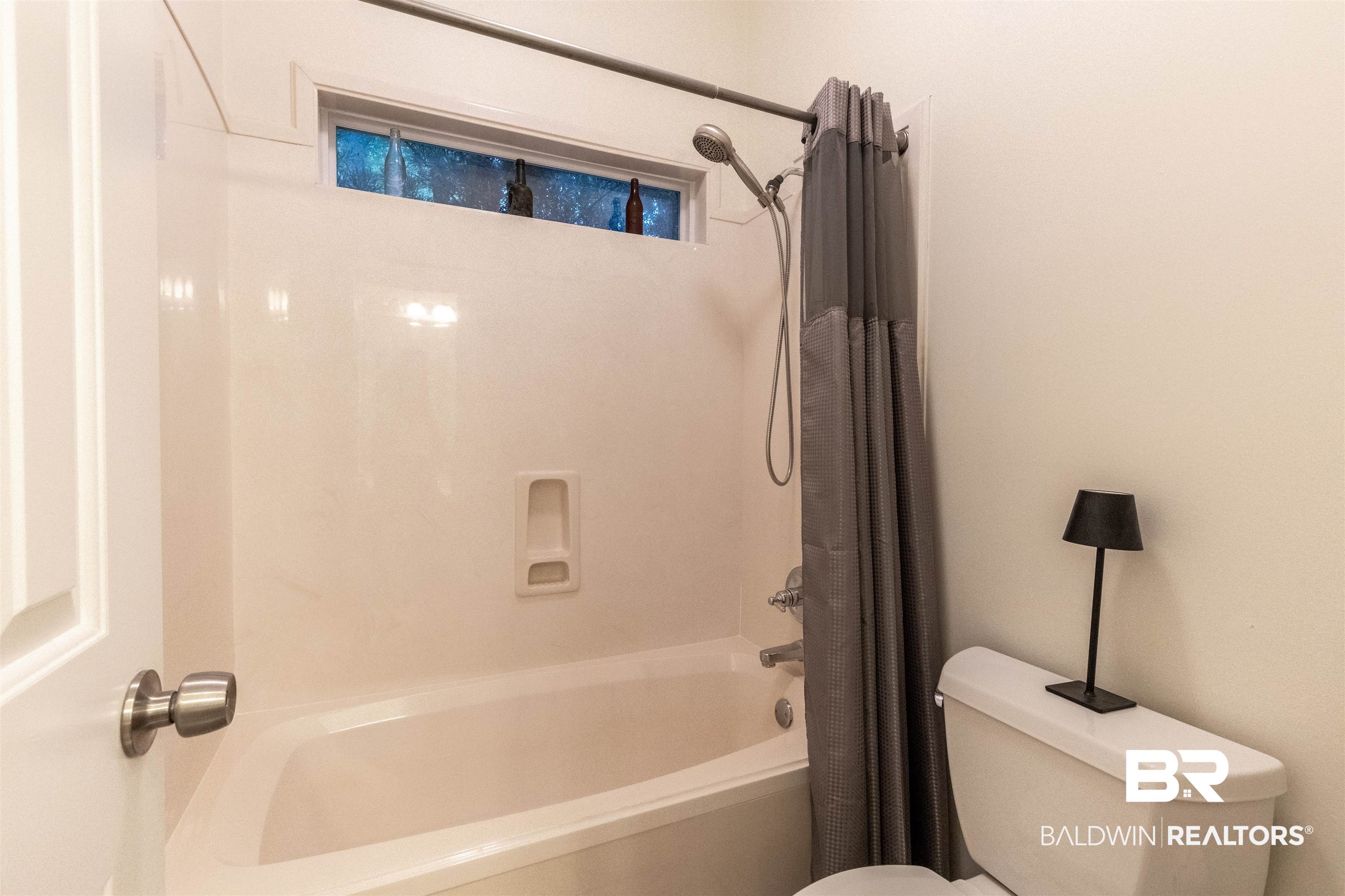 153 Old Mill Road Fairhope, AL 36532 - Photo 28 of 40 Jack and Jill Third Bathroom