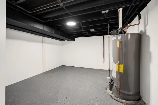 $190,000 | 15231 Ashland Avenue, Harvey, IL 60426