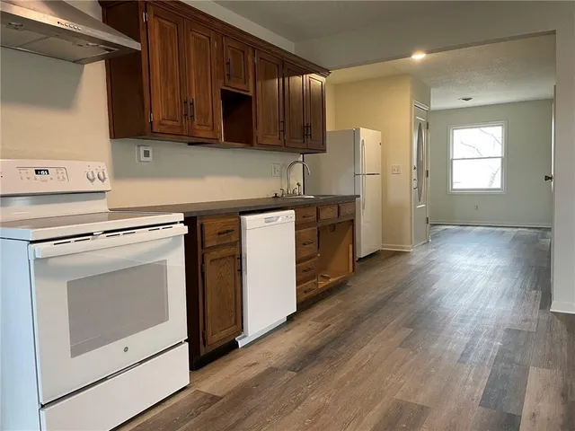 $1,850,000 | 1201 Main Street, Parkville, MO 64152