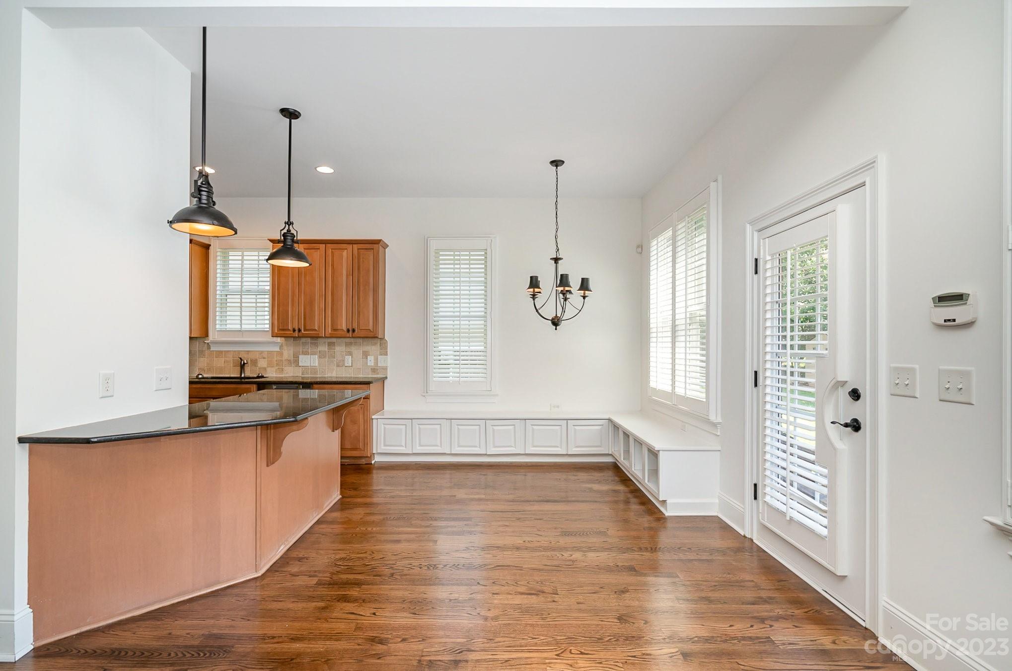 319 Spring Street Davidson, NC 28036 - Photo 15 of 45 Gallery Image 15