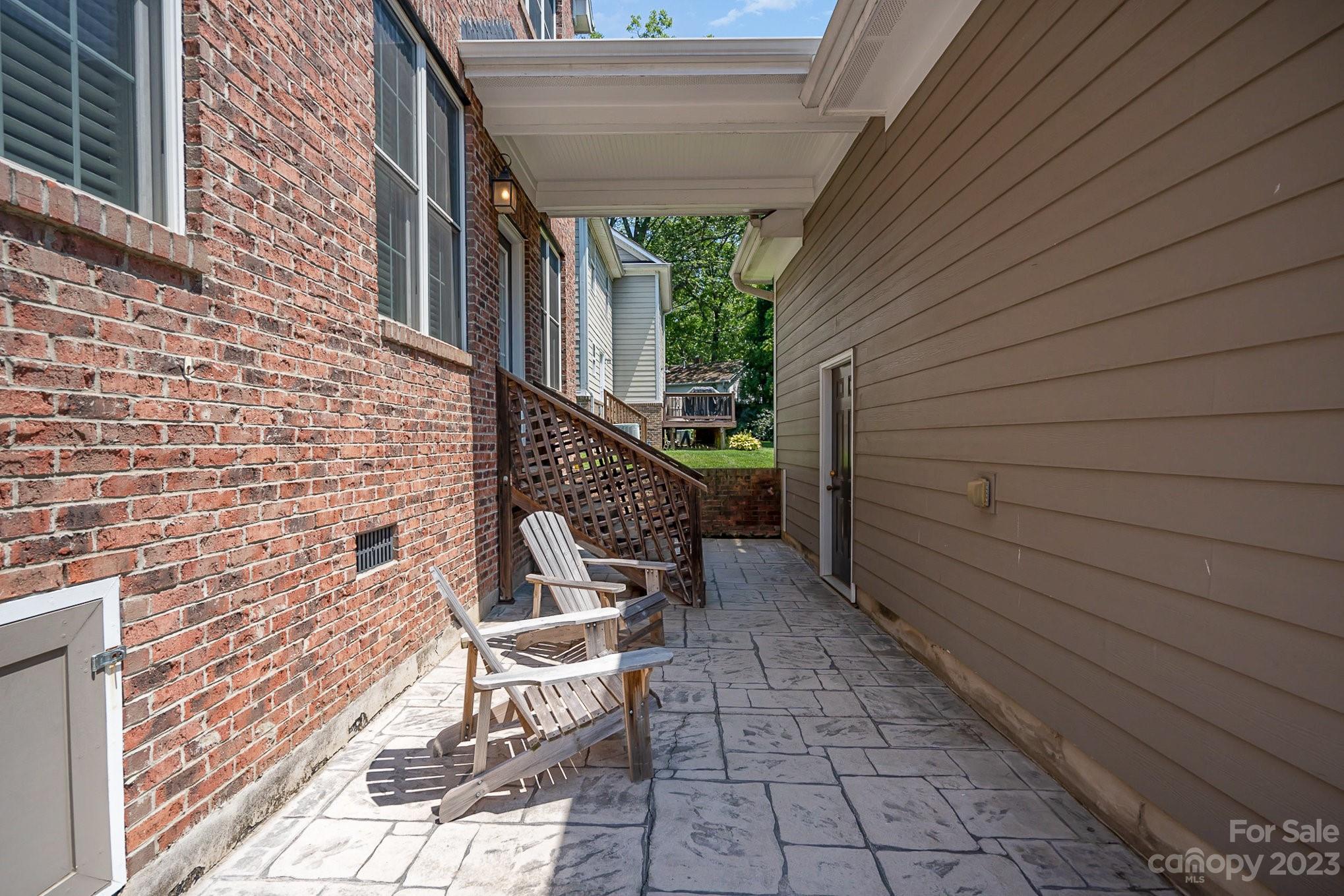 319 Spring Street Davidson, NC 28036 - Photo 35 of 45 Gallery Image 35