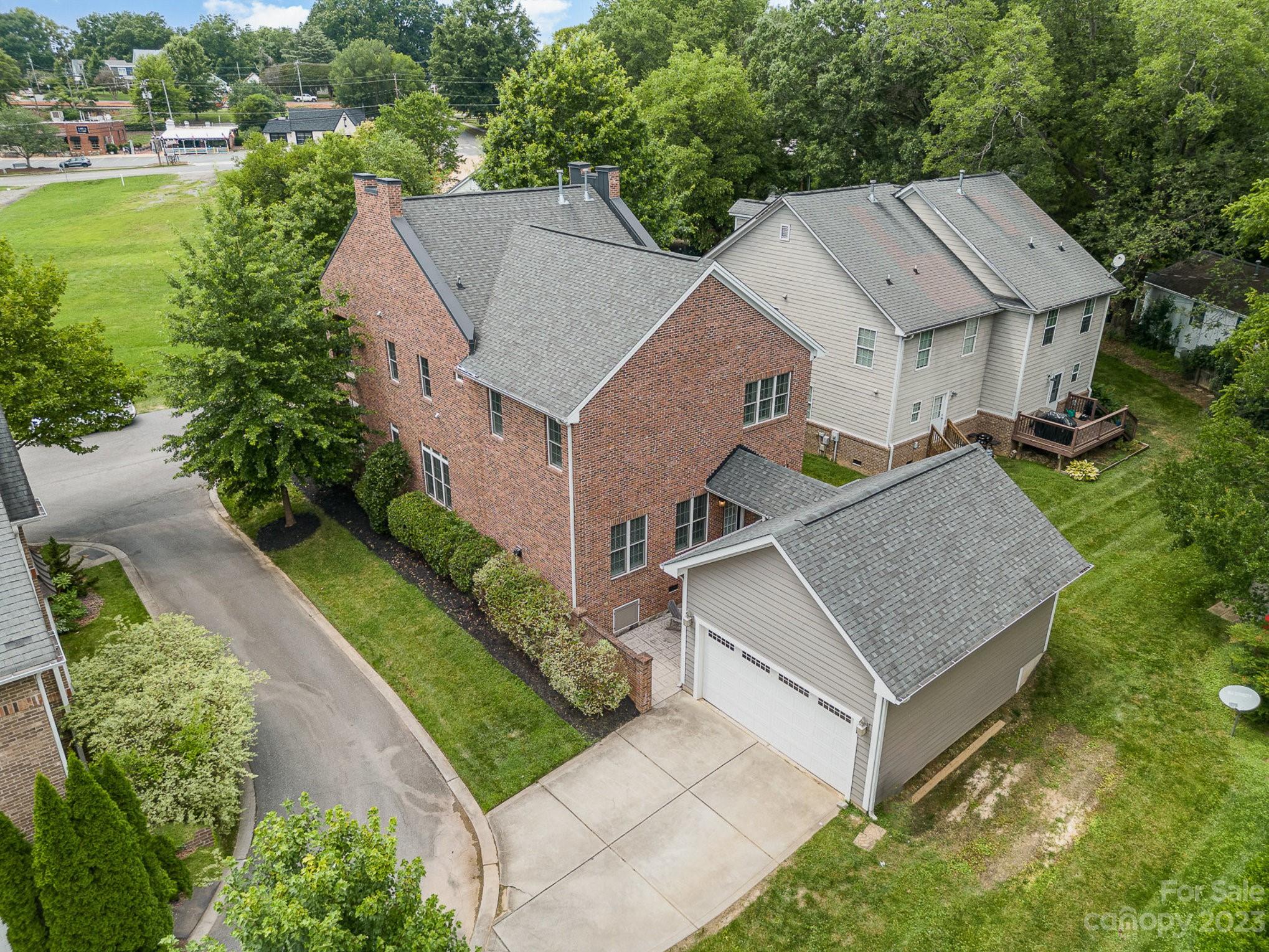 319 Spring Street Davidson, NC 28036 - Photo 38 of 45 Gallery Image 38