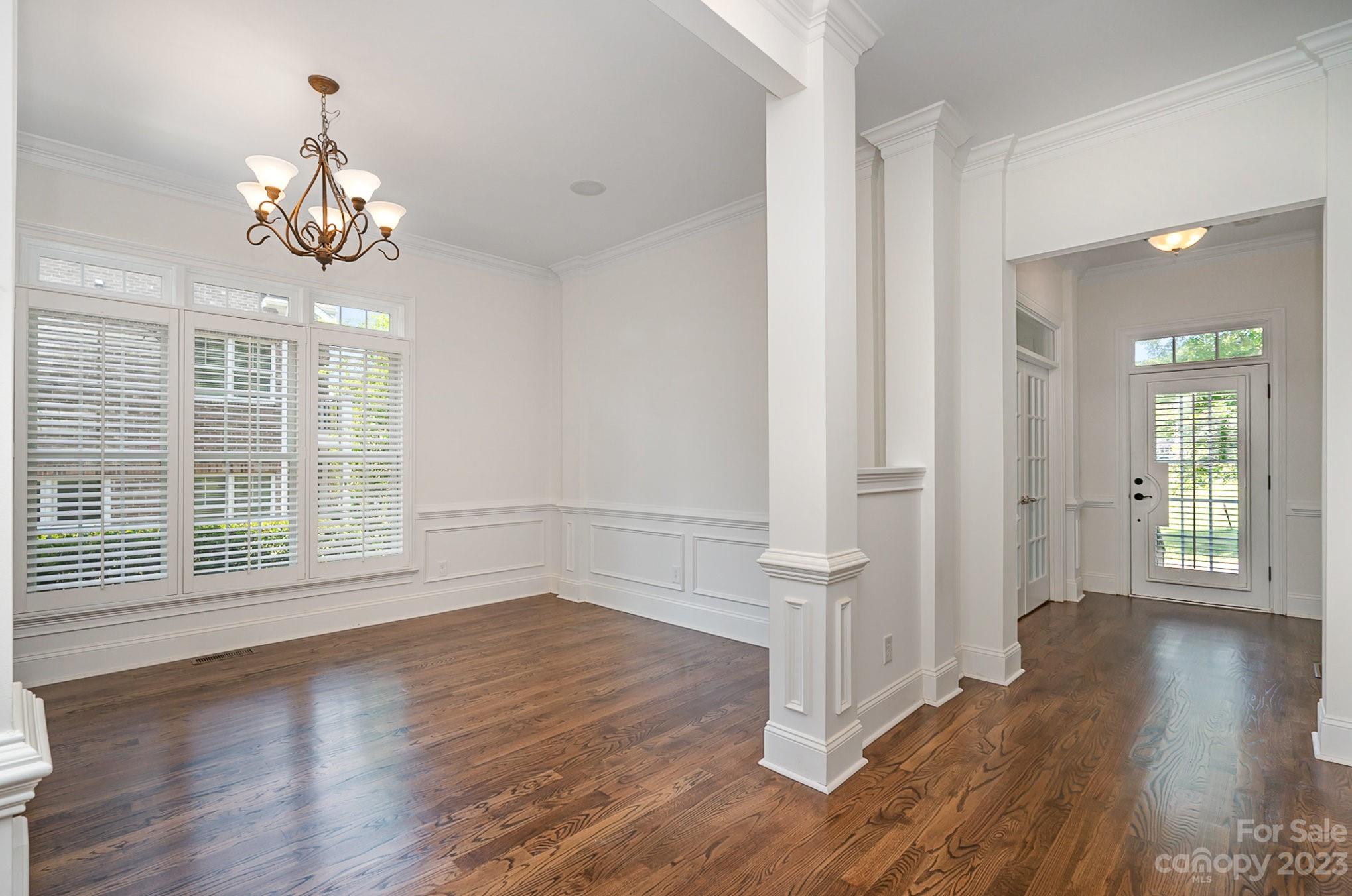 319 Spring Street Davidson, NC 28036 - Photo 9 of 45 Gallery Image 9
