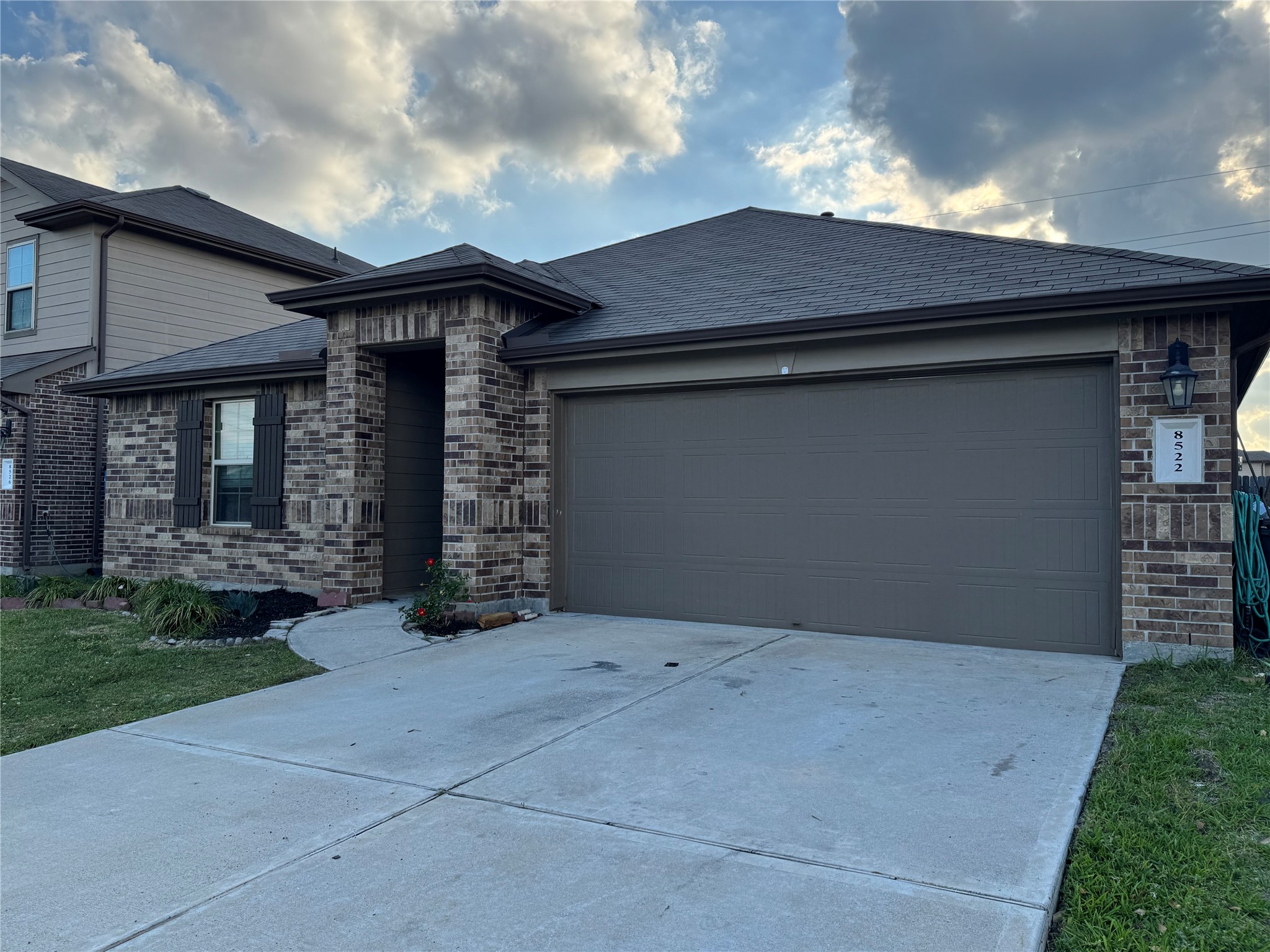 8522 Aster Gln Way Rosharon, TX 77583 - Photo 3 of 20