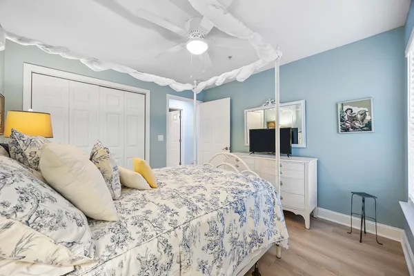 $235,000 | 4826 Innisbrook Court, Unit 902, Myrtle Beach, SC 29579