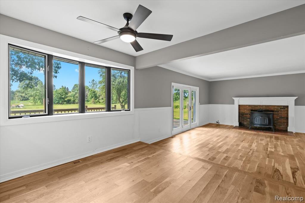 3757 Chase Lake Road Howell, MI 48855 - Photo 15 of 46