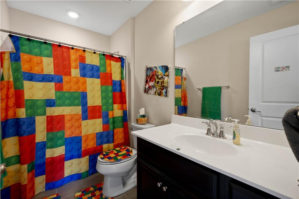 4541 Walnut Ridge Circle McDonald, PA 15057 - Photo 28 of 49 Junior Suite Bathroom