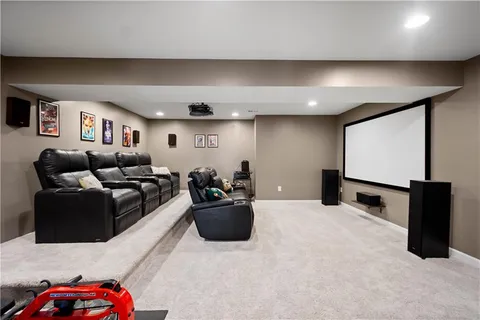 $799,900 | 4541 Walnut Ridge Circle, McDonald, PA 15057