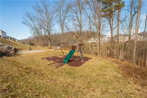 $799,900 | 4541 Walnut Ridge Circle, McDonald, PA 15057