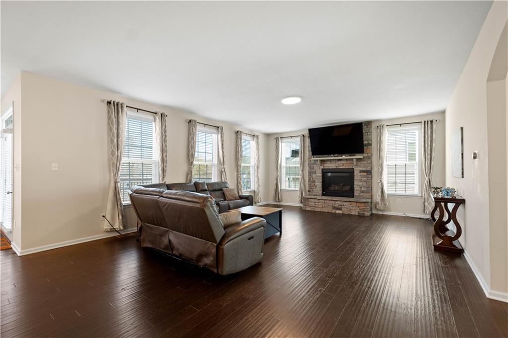 4541 Walnut Ridge Circle McDonald, PA 15057 - Photo 8 of 49