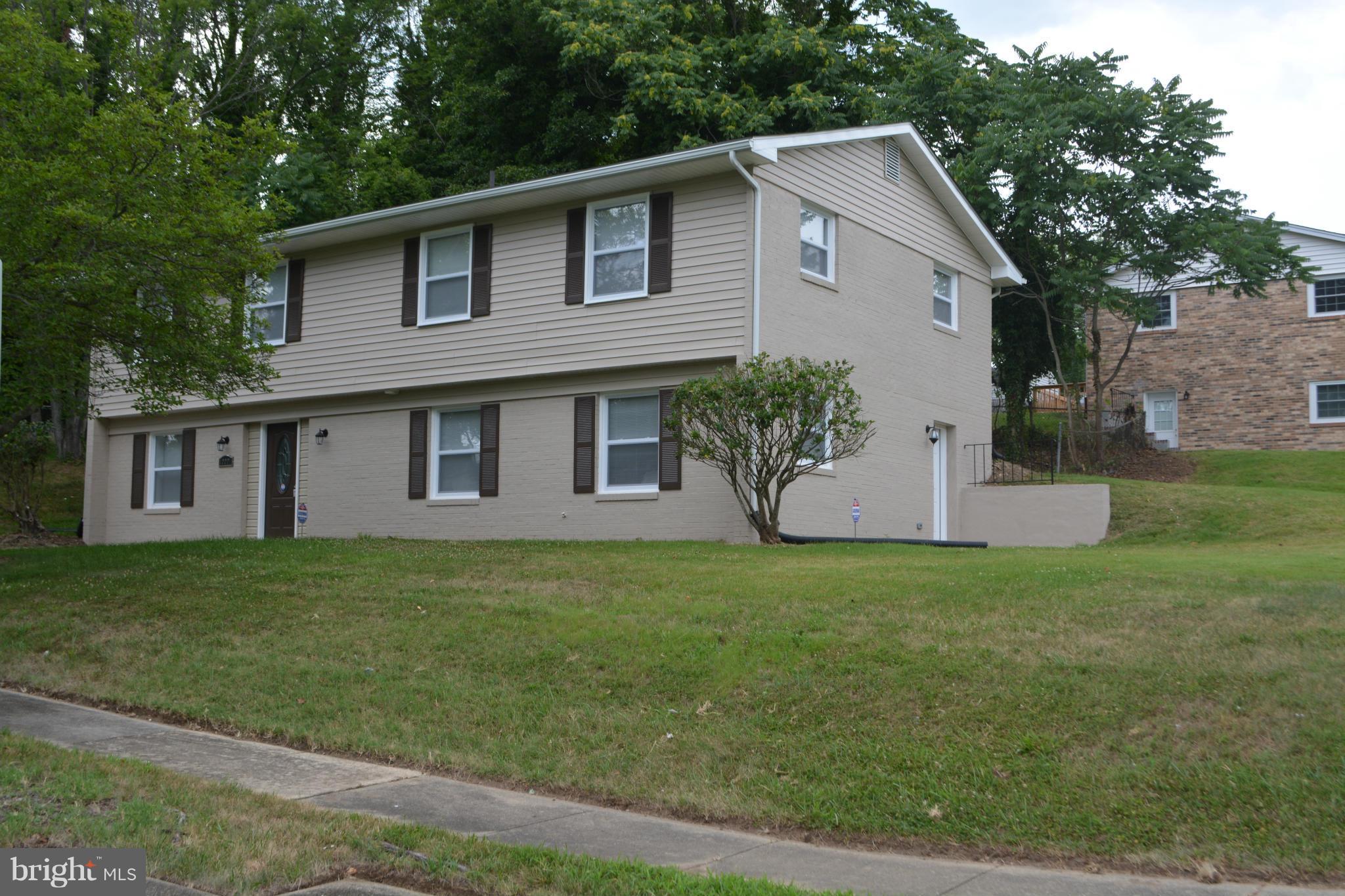 10001 Mike Road Fort Washington, MD 20744 - Photo 3 of 29 Exterior (Front)