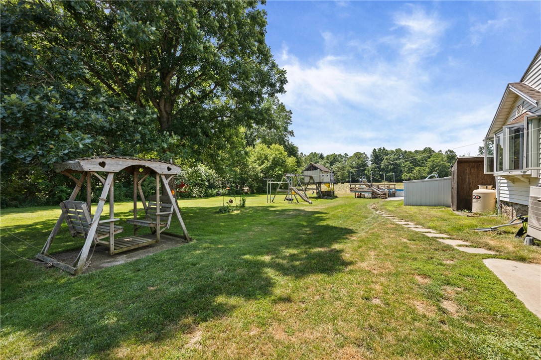 6112 Sautell Road Bergen, NY 14416 - Photo 14 of 31
