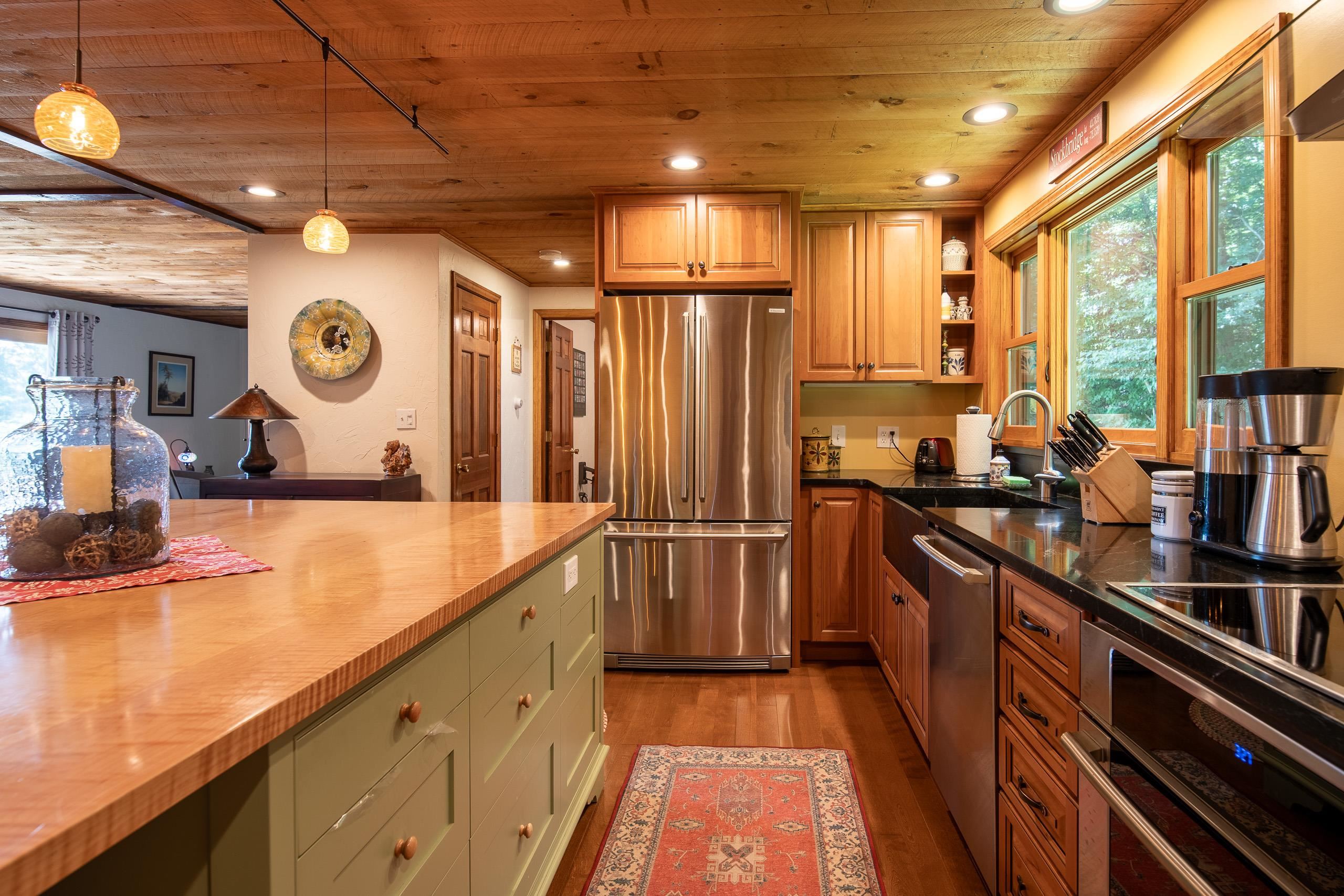 207 Music Mountain Road Stockbridge, VT 05772 - Photo 8 of 48 Gallery Image 8