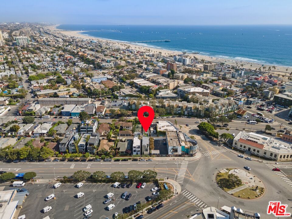216 Grand Boulevard Venice, CA 90291 - Photo 30 of 30 an aerial view of multiple house