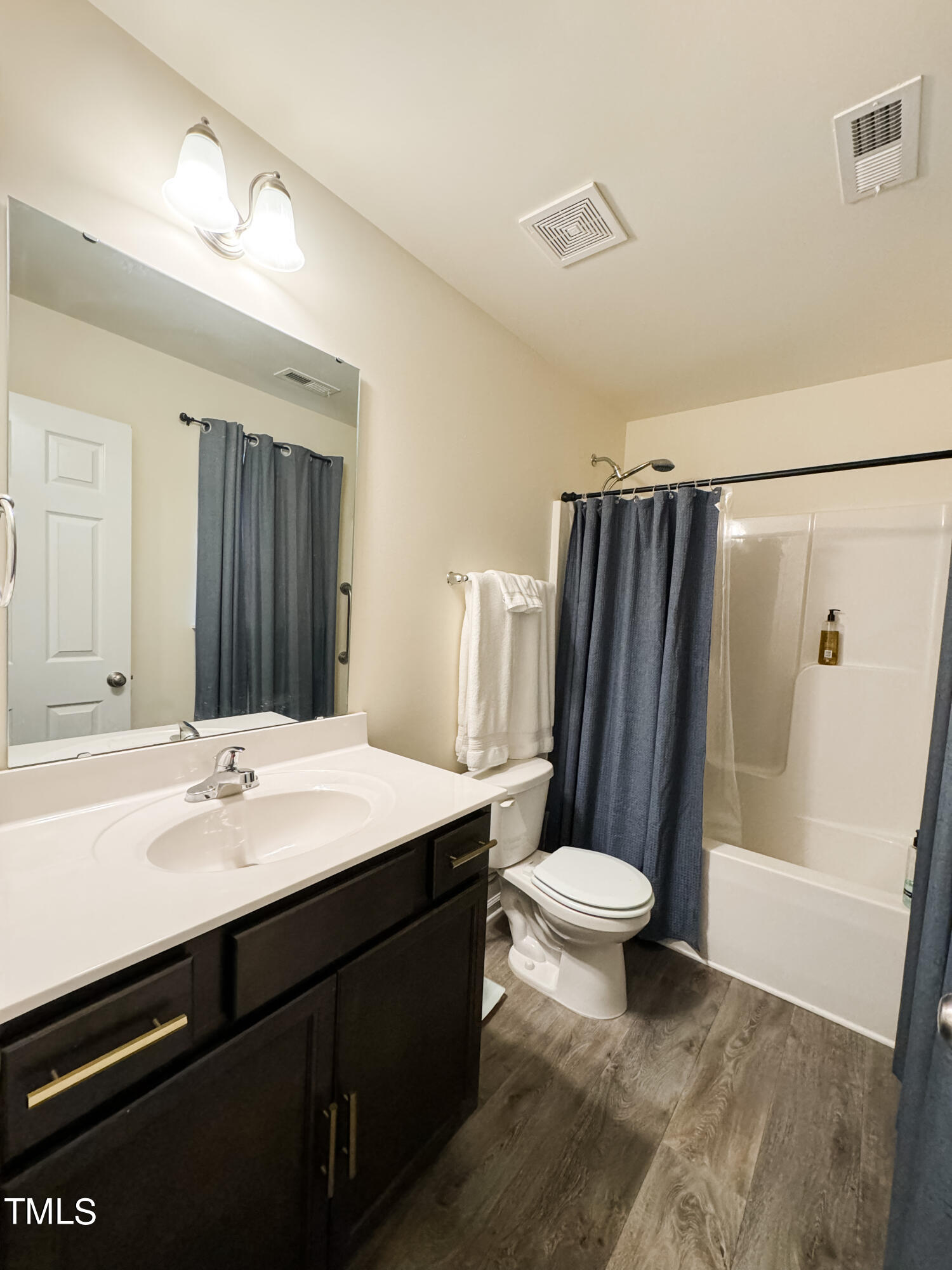 3810 Volkswalk Place Raleigh, NC 27610 - Photo 19 of 30 IMG_9004