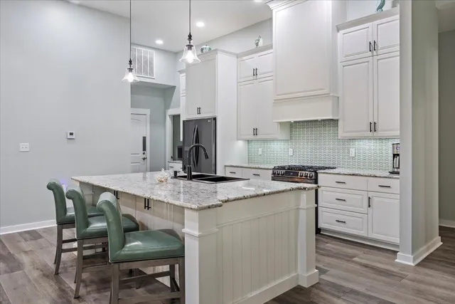 $950,000 | 5923 Michael Drive, Milton, FL 32583