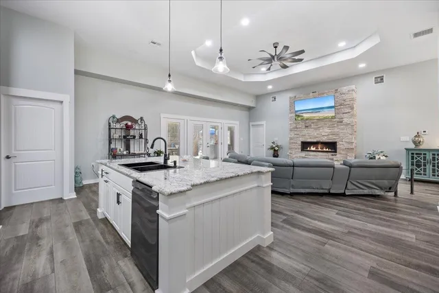 $950,000 | 5923 Michael Drive, Milton, FL 32583