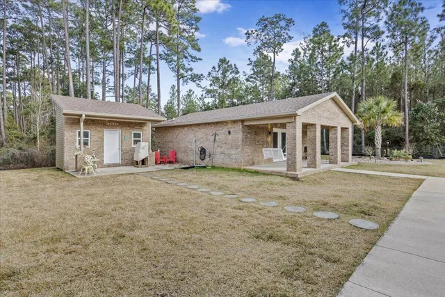 $950,000 | 5923 Michael Drive, Milton, FL 32583