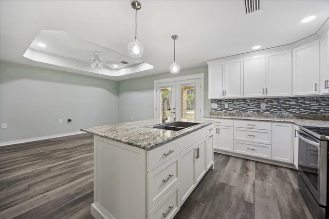 $950,000 | 5923 Michael Drive, Milton, FL 32583