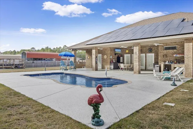 $950,000 | 5923 Michael Drive, Milton, FL 32583