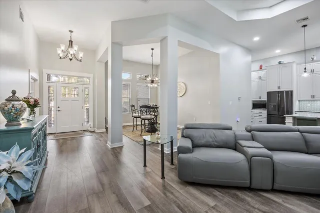 $950,000 | 5923 Michael Drive, Milton, FL 32583