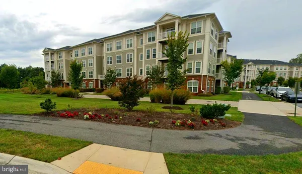 $380,000 | 3911 Doc Berlin Drive, Unit 37, Silver Spring, MD 20906
