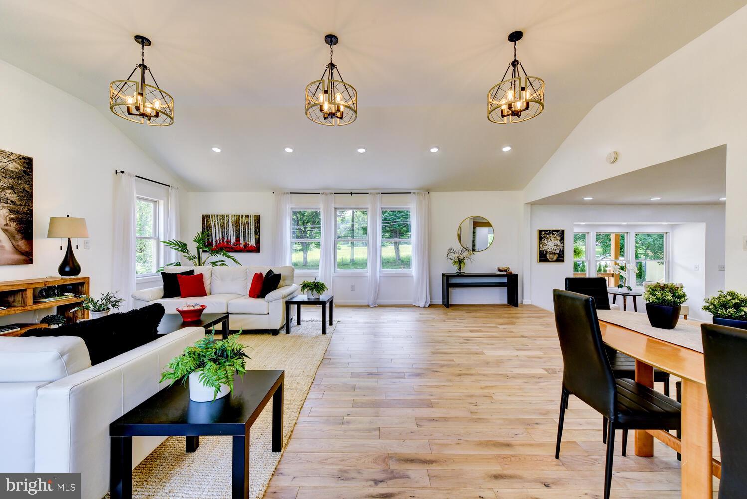 257 Pennington - Hopewell Road Hopewell, NJ 08525 - Photo 18 of 78 Great Room