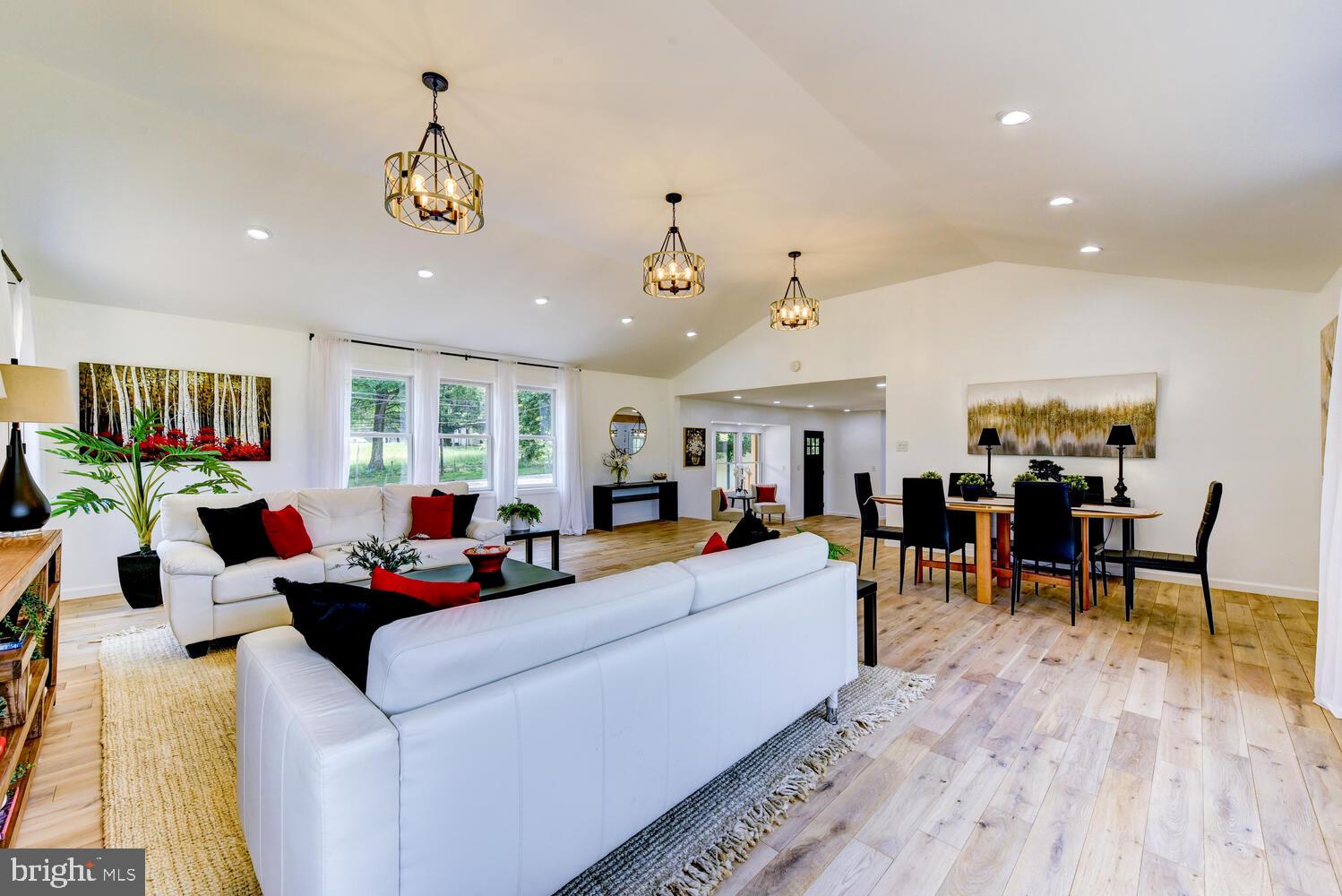 257 Pennington - Hopewell Road Hopewell, NJ 08525 - Photo 19 of 78 Great Room