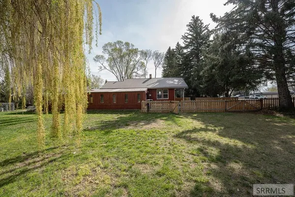 $350,000 | 594 East 750 North, Firth, ID 83236