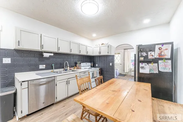 $350,000 | 594 East 750 North, Firth, ID 83236