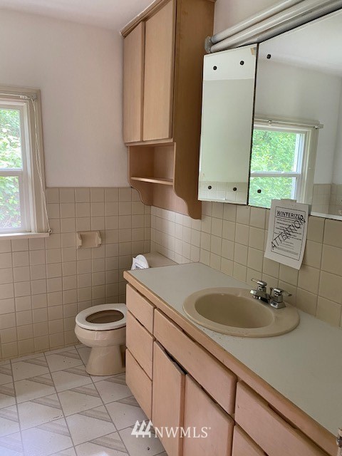 214 Holcomb Road Kelso, WA 98626 - Photo 10 of 13 Gallery Image 10