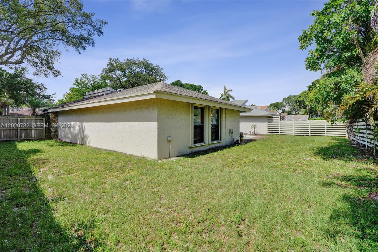 30 Cedar Road Hollywood, FL 33021 - Photo 35 of 37 Gallery Image 35