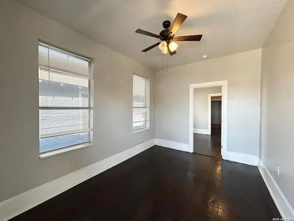$800 | 1716 North Olive Street, Unit 3, San Antonio, TX 78208