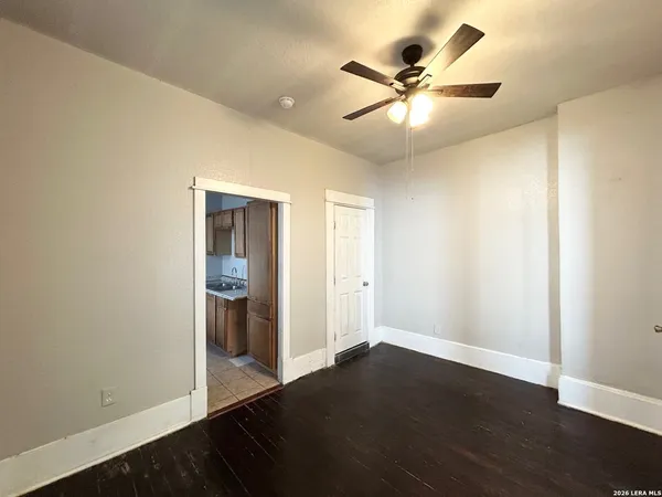 $800 | 1716 North Olive Street, Unit 3, San Antonio, TX 78208