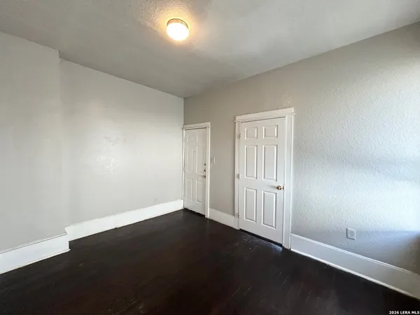 $800 | 1716 North Olive Street, Unit 3, San Antonio, TX 78208