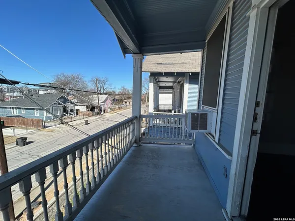 $800 | 1716 North Olive Street, Unit 3, San Antonio, TX 78208