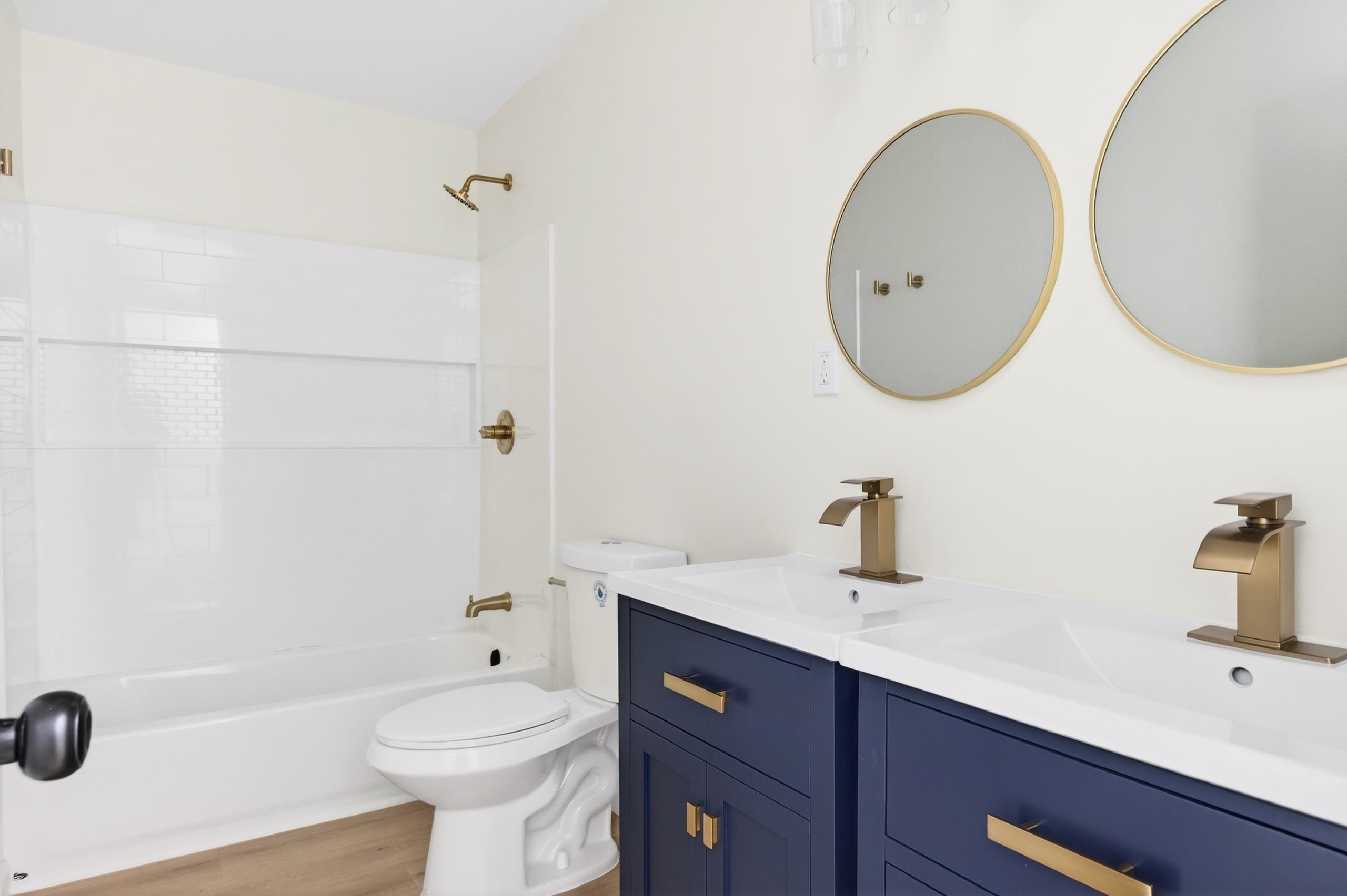 30902 Stanton Road Daphne, AL 36527 - Photo 18 of 27 Bathroom