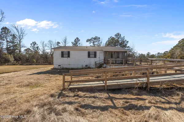 $62,000 | 270 Smith Creek Road, Vandemere, NC 28587