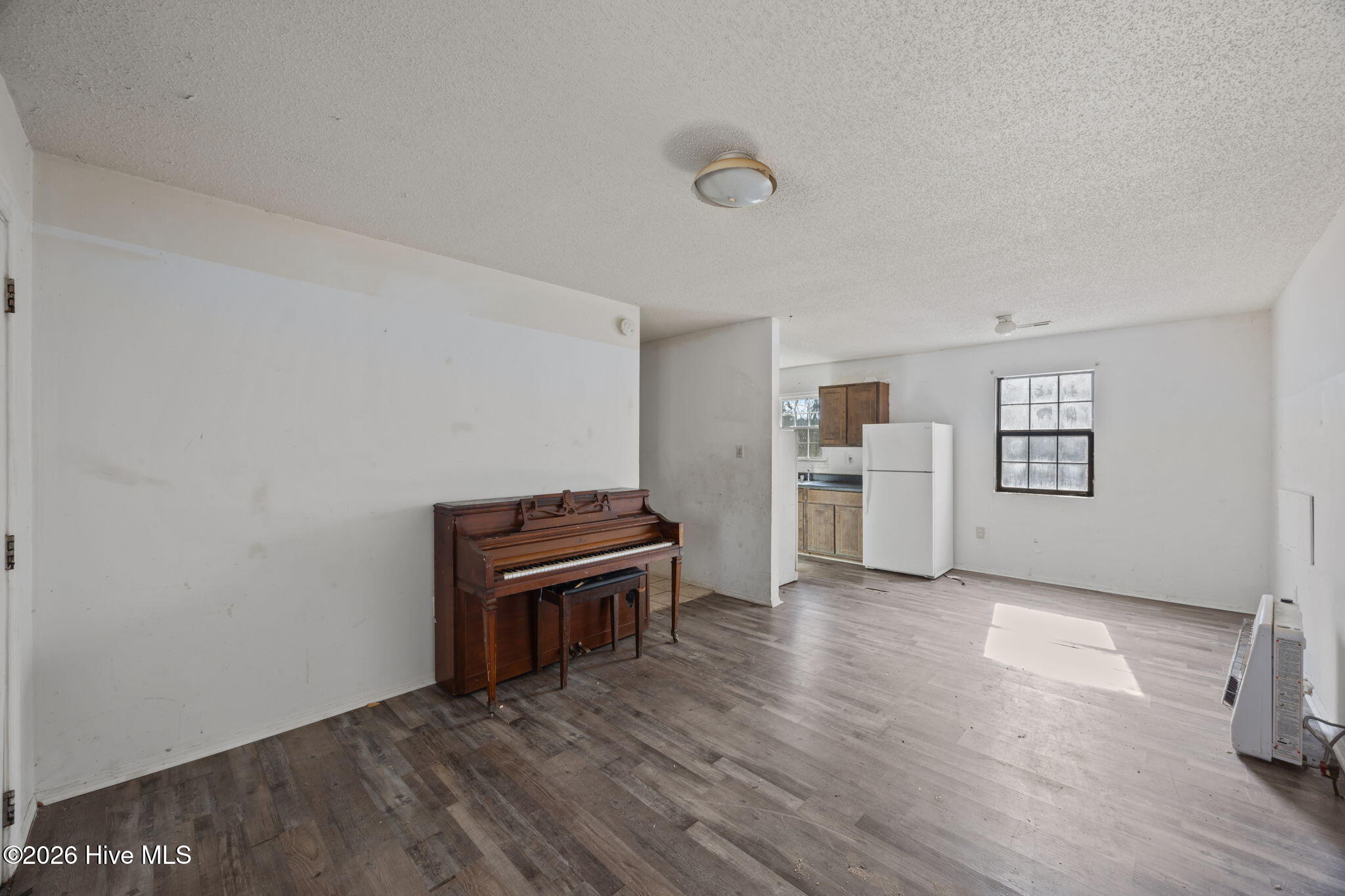 270 Smith Creek Road Vandemere, NC 28587 - Photo 10 of 39 9-web-or-mls-0C0A2629