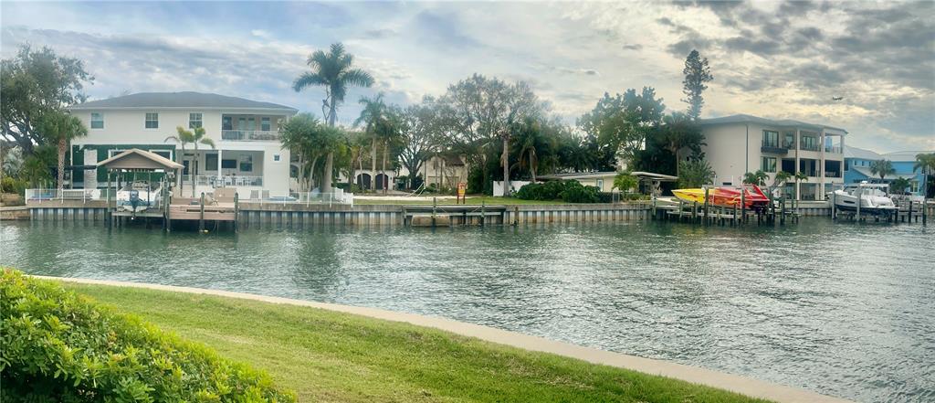 52 Sandpiper Road Tampa, FL 33609 - Photo 8 of 8