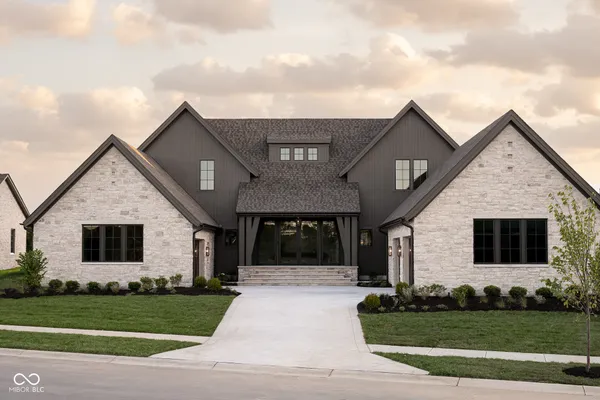 $4,450,000 | 1445 Chatham Rdg Court, Westfield, IN 46074