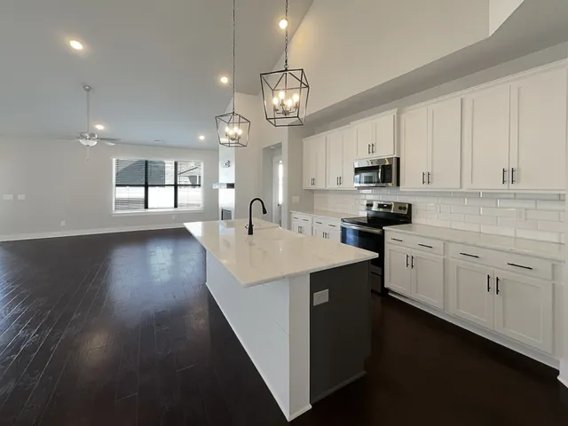 $567,000 | 810 Gladiolus Drive, Smyrna, TN 37167